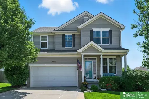 8827 S 163 Ave, Omaha, NE 68136