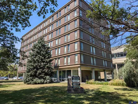 1130 H St #409-410, Lincoln, NE 68508