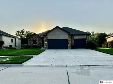 2131 N 92nd St, Lincoln, NE 68505
