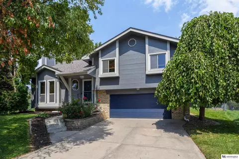 12626 Park Ln, Omaha, NE 68164