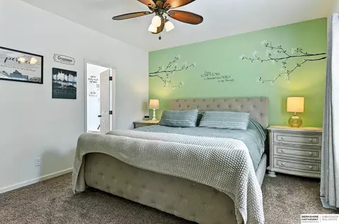Bedroom - 2107 Barbara Ave, Bellevue, NE 68147 photo 2 of 4