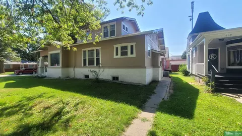 423 E 6th St, York, NE 68467 photo 6