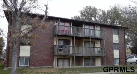 900 21st St S, Lincoln, NE 68510