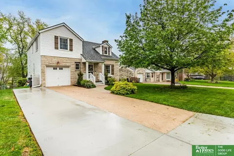 1601 N 59 St, Omaha, NE 68104