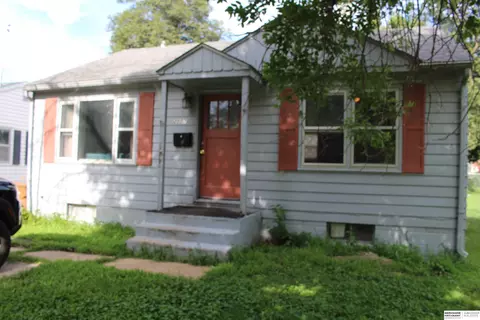 2507 Hancock St, Bellevue, NE 68005