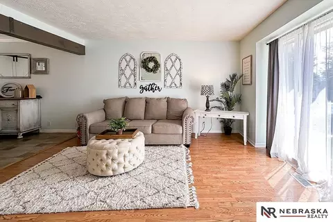 2004 Windcrest Ave, Papillion, NE 68133 photo 8
