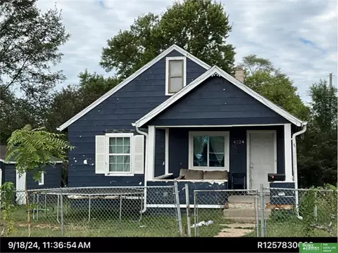 4224 N 37 St, Omaha, NE 68111