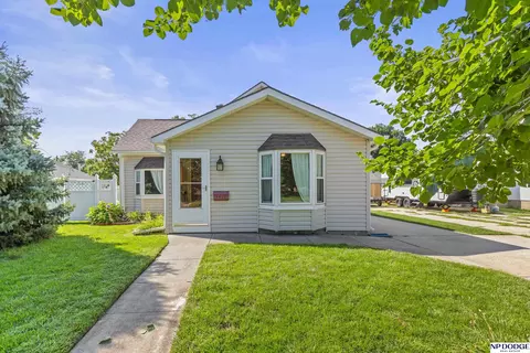 1419 Grant St, Blair, NE 68008