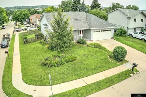 6404 N 79 Ave, Omaha, NE 68134