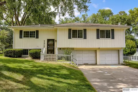 1312 S 163rd St, Omaha, NE 68130