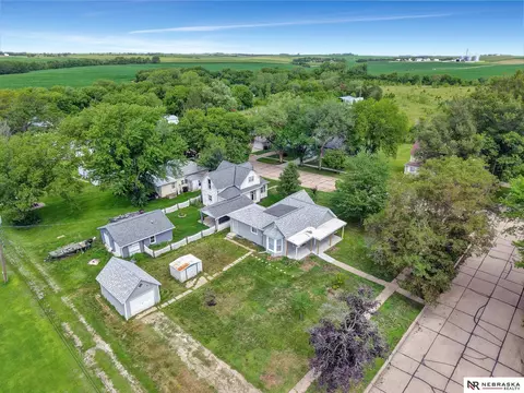 307 N 2nd St, Cook, NE 68329