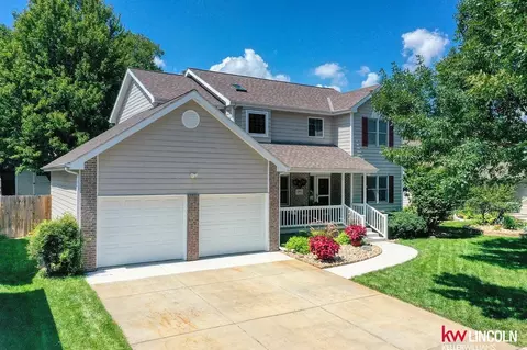 2345 Nancy Dr, Lincoln, NE 68507
