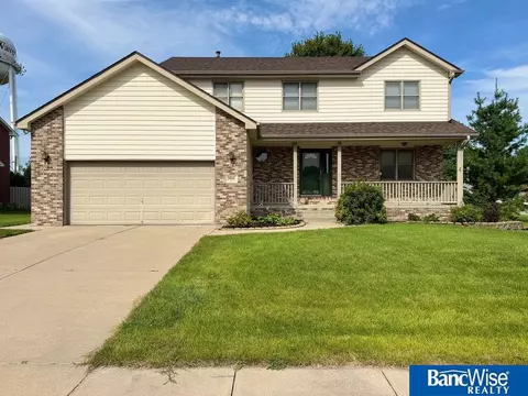 9841 N 149th Pl, Waverly, NE 68462