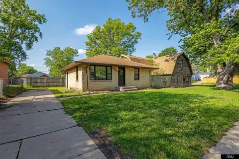4901 Fremont St, Lincoln, NE 68504