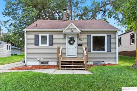 2535 N 65th Ave, Omaha, NE 68104