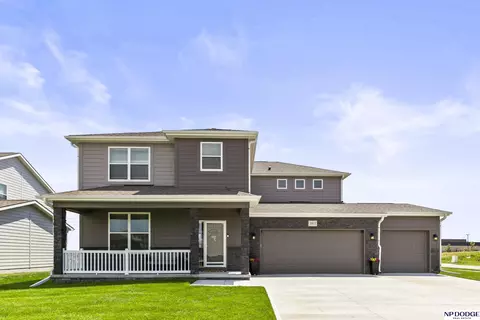 20815 Jeannie Ln, Gretna, NE 68028