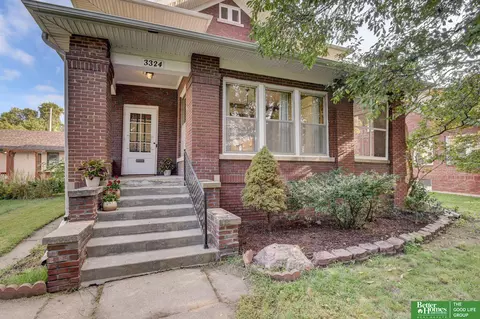 3324 Pine St, Omaha, NE 68105