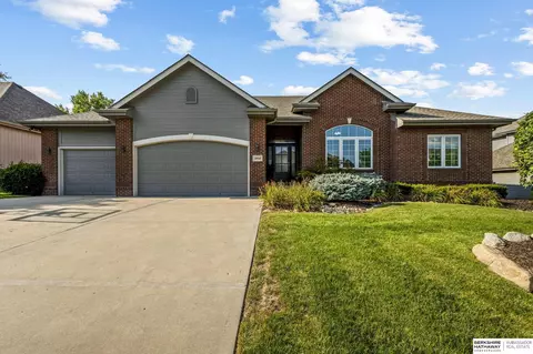 18668 Nina St, Omaha, NE 68130