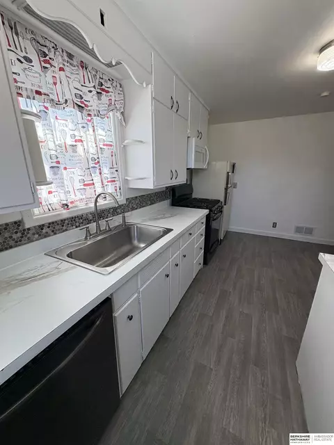 Kitchen - 1000 Howard St, Scribner, NE 68057 photo 2 of 7