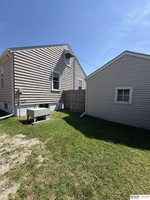 Exterior - 1000 Howard St, Scribner, NE 68057 photo 2 of 5