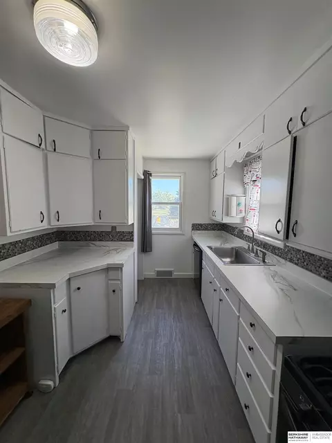 Kitchen - 1000 Howard St, Scribner, NE 68057 photo 6 of 7