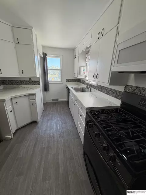 Kitchen - 1000 Howard St, Scribner, NE 68057 photo 5 of 7