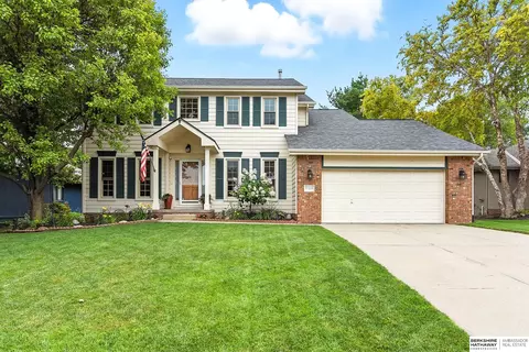 17239 Orchard Ave, Omaha, NE 68135