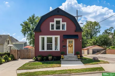 3009 Poppleton Ave, Omaha, NE 68105