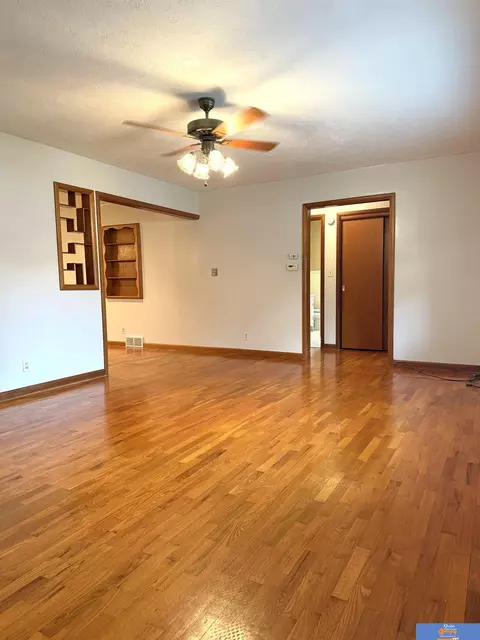 Living - 1315 Summit St, Beatrice, NE 68310 photo 1 of 4