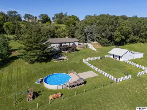 6844 N Ridge Rd, Fort Calhoun, NE 68023