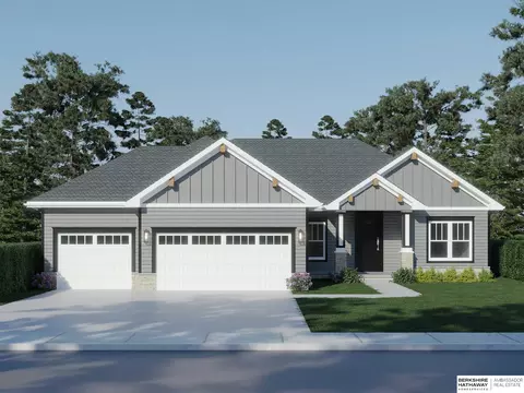 16619 Locust St, Omaha, NE 68116