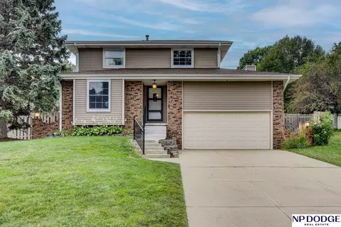 9235 Madison St, Omaha, NE 68127