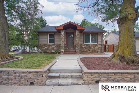 1745 Stockwell St, Lincoln, NE 68502