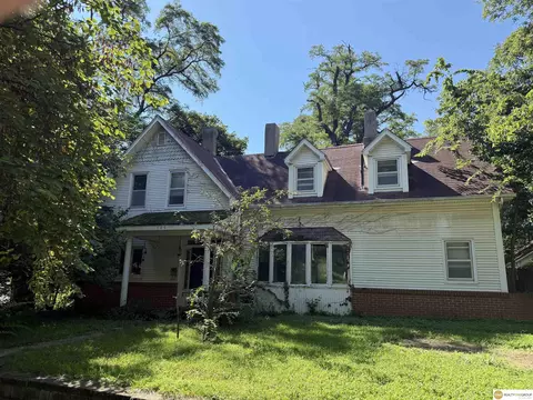 705 D Ave, Plattsmouth, NE 68048
