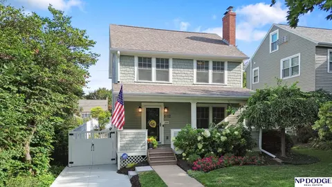 5112 Hamilton St, Omaha, NE 68132