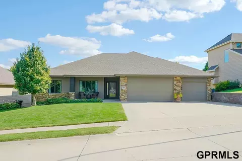 18131 C St, Omaha, NE 68130