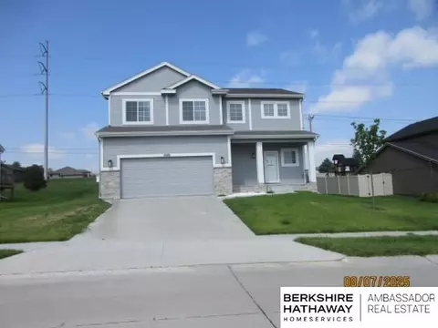 11654 S 113th Ave, Papillion, NE 68046