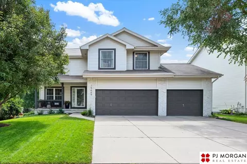 19669 Pine St, Omaha, NE 68130