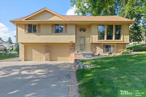 8622 Pratt St, Omaha, NE 68134