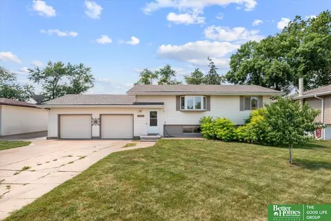 7012 S 53 St, Omaha, NE 68157