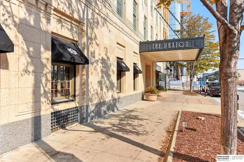 1403 Farnam St #402, Omaha, NE 68102