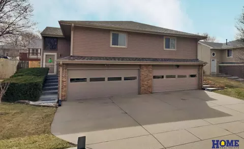 3110 NW 7th St, Lincoln, NE 68521