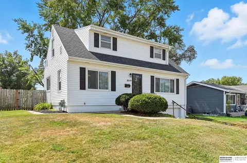 8019 Ontario St, Omaha, NE 68124