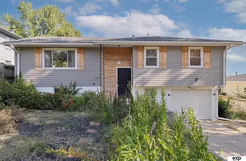 3962 Read St, Omaha, NE 68112