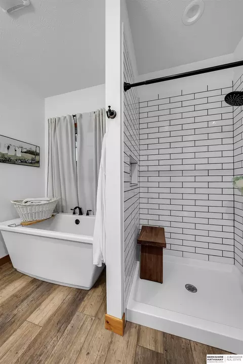 Bath - 306 4th St, Bruno, NE 68014 photo 4 of 5