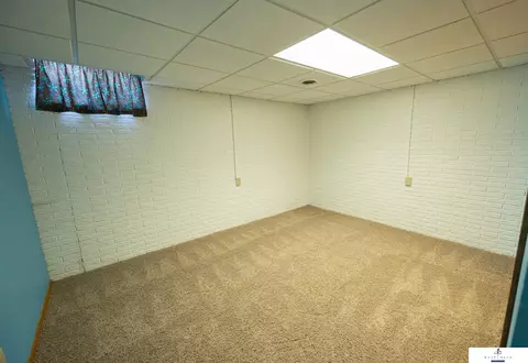 834 N 3rd St, Hampton, NE 68843 photo 41