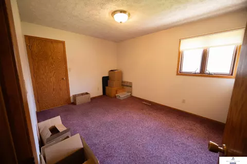 834 N 3rd St, Hampton, NE 68843 photo 10