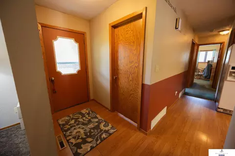 834 N 3rd St, Hampton, NE 68843 photo 5