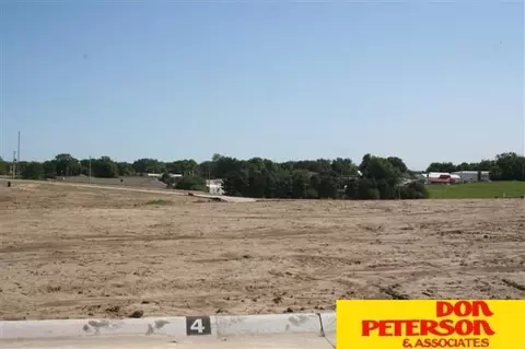507 W Leblanch, Hartington, NE 68739
