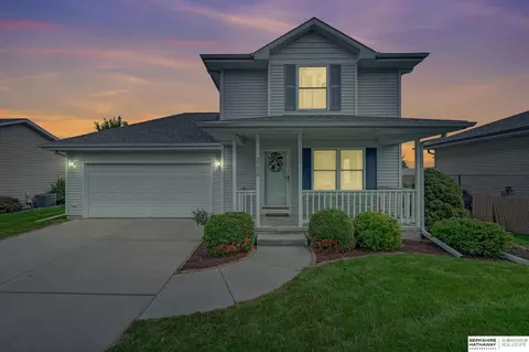 2230 SW 12th St, Lincoln, NE 68522